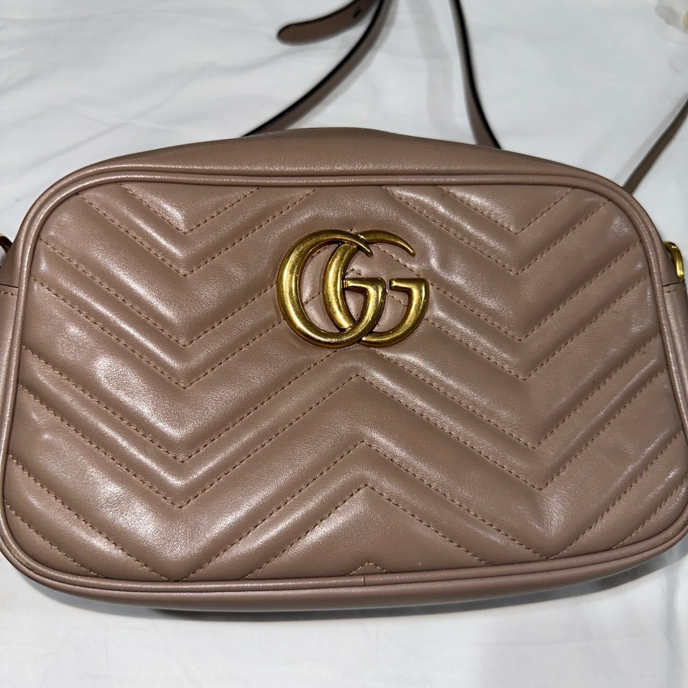 Gucci Marmont shoulder Bag
